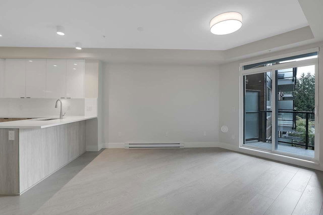 229 - 11655 Fraser Street