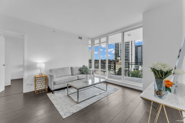 507 - 2085 Skyline Court