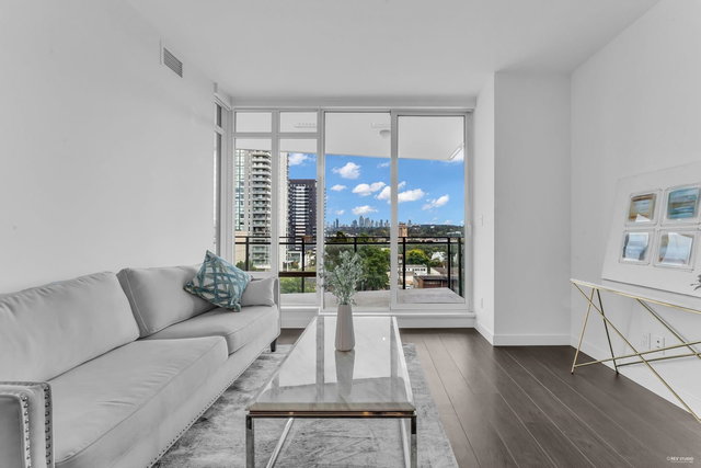 507 - 2085 Skyline Court