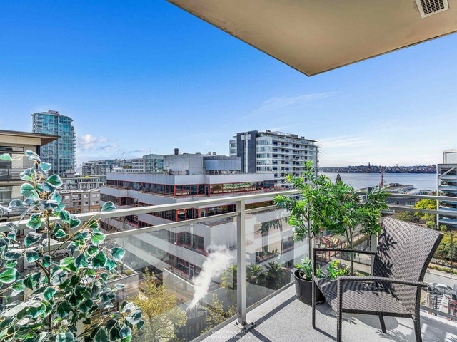 701 - 155 1st Street W