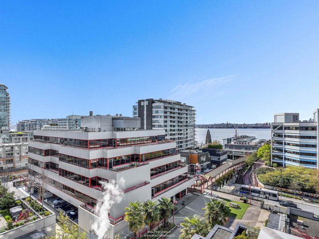 701 - 155 1st Street W