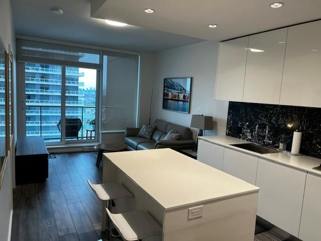 3906 - 4650 Brentwood Boulevard