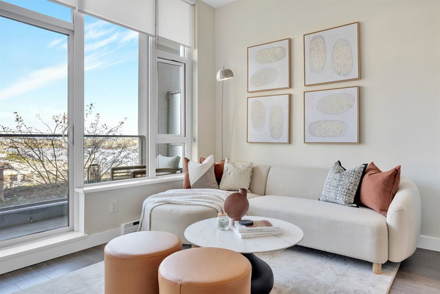 607 - 668 Columbia Street