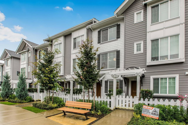 27 - 7919 204b Street