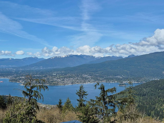 1108 - 9060 University Crescent