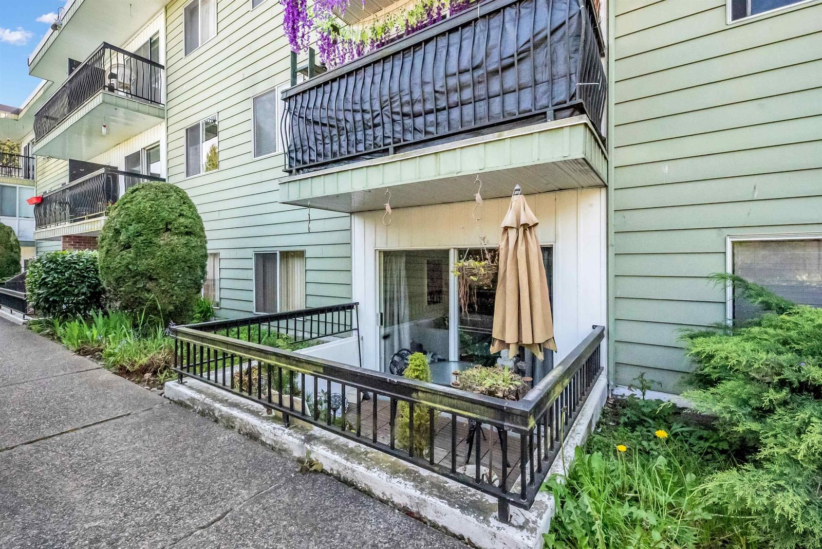 Listing Image 19