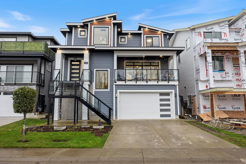 10500 Mcveety Street, Maple Ridge, V2W 0K3 | Image 2