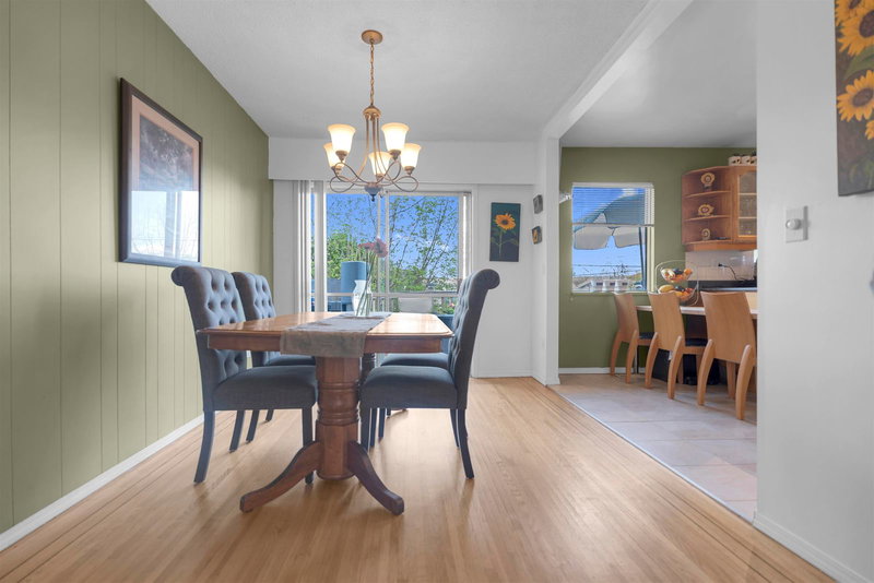 11064 Swan Crescent, Surrey, V3R 5B6 | Image 2