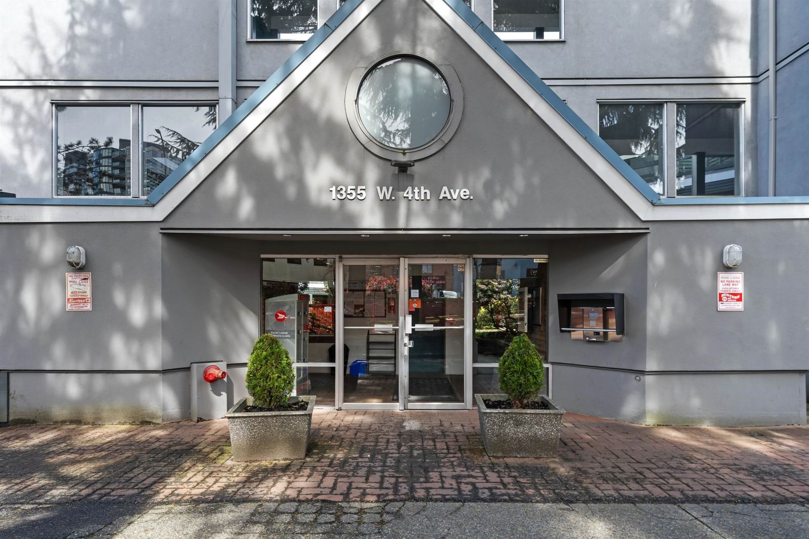 Listing Image 16