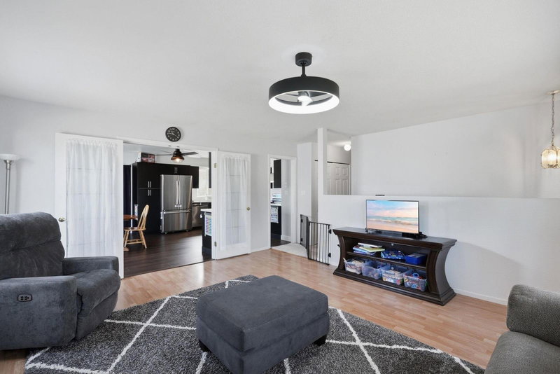 5 - 11954 Hawthorne Street, Maple Ridge, V2X 6V4 | Image 3