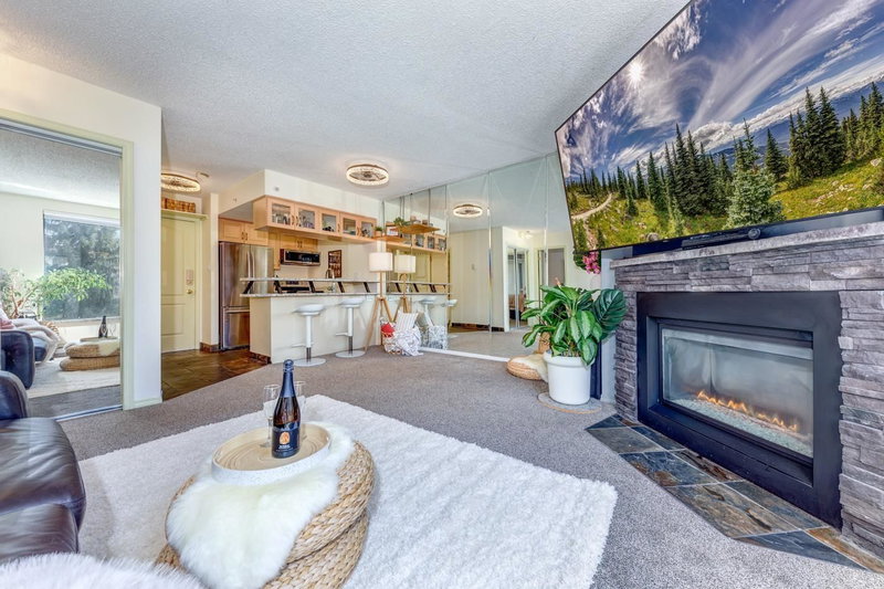 414 - 4809 Spearhead Drive, Whistler, V0N 1B0 | Image 3