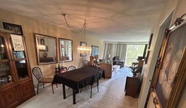 810 - 1327 Keith Road E