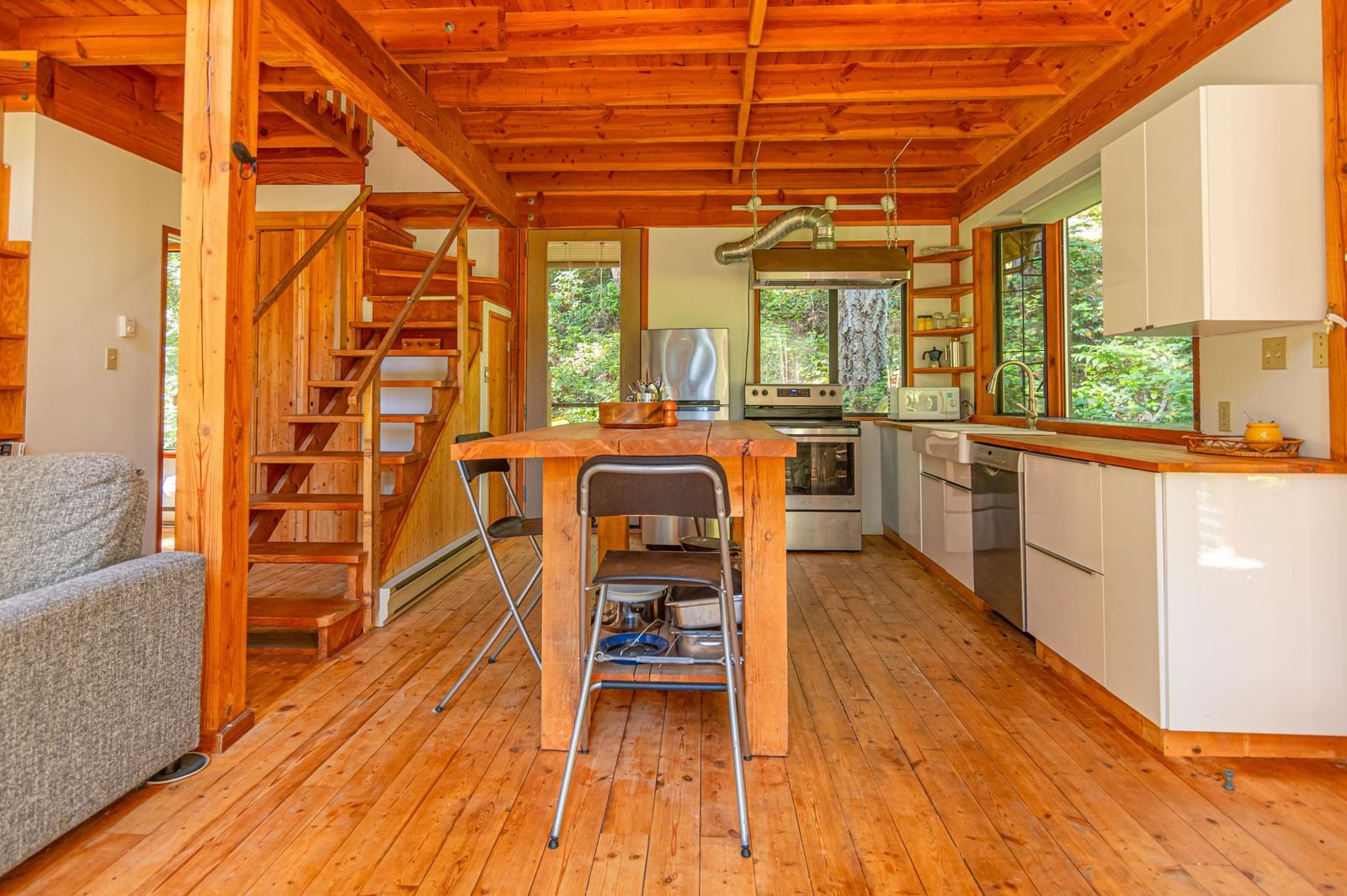Listing Image 8