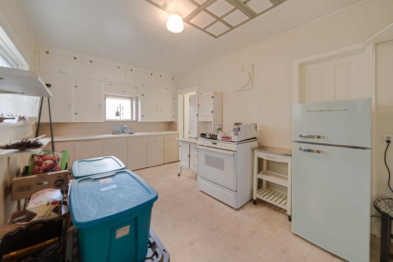 340 Alberta Street, New Westminster, V3L 3J5 | Image 2