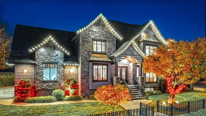 841 Rochester Avenue, Coquitlam, V3K 2W4 | Image 2