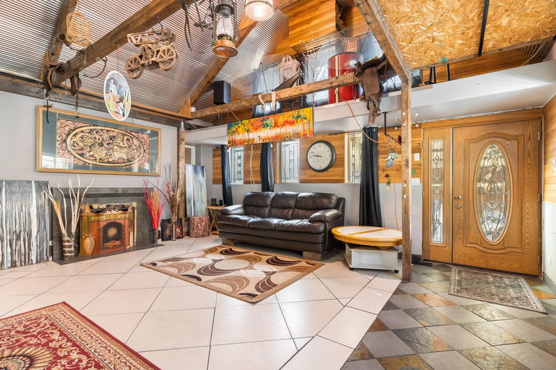 1867 Salisbury Avenue, Port Coquitlam, V3B 1X6 | Image 3