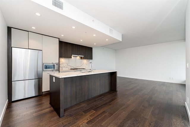 4601 - 567 Clarke Road