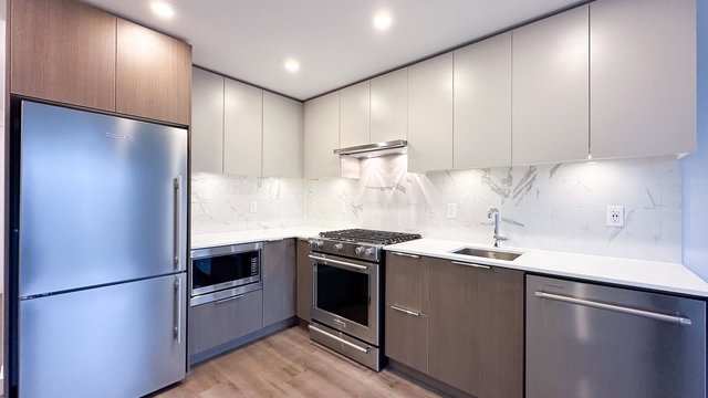 309 - 645 Como Lake Avenue