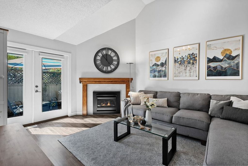 26 - 230 15th Street, North Vancouver, V7M 1S2 | Image 3