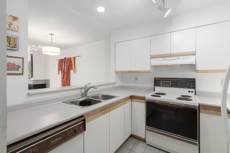 104 - 700 Pender Street, Vancouver, V6A 1V7 | Image 2