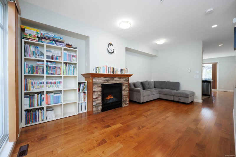 55 - 8068 207 Street, Langley, V2Y 0M9 | Image 3