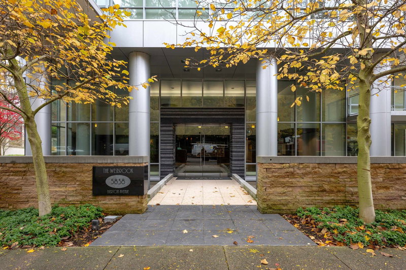 5838 Berton Avenue #403, Vancouver, British Columbia