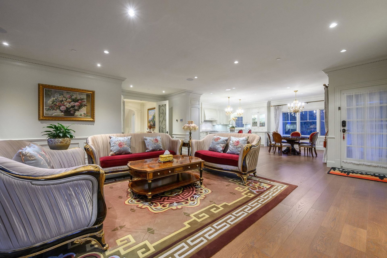 Listing Image 11