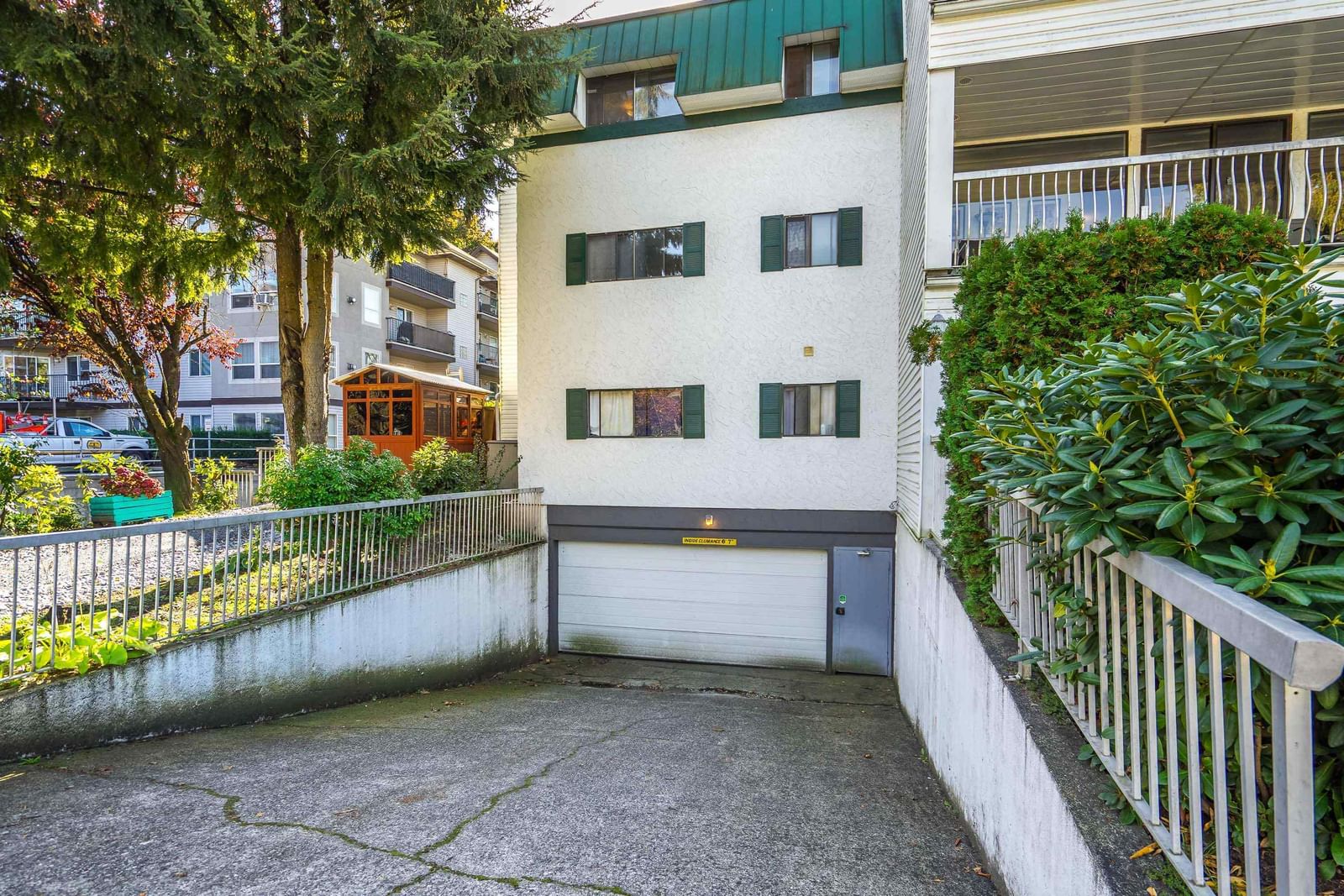 Listing Image 32