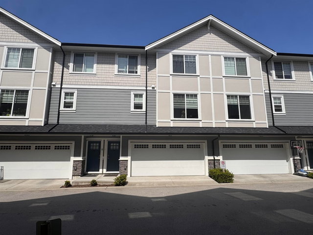 31 - 19501 74 Avenue