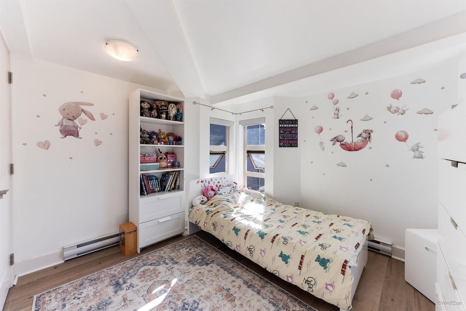 Listing Image 16