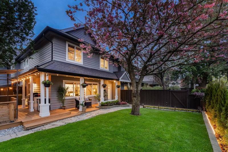 1255 15th Avenue E #1, Vancouver, British Columbia