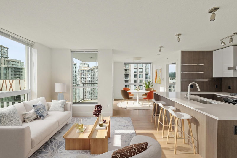 2306 - 3007 Glen Drive, Coquitlam, V3B 0L8 | Image 2