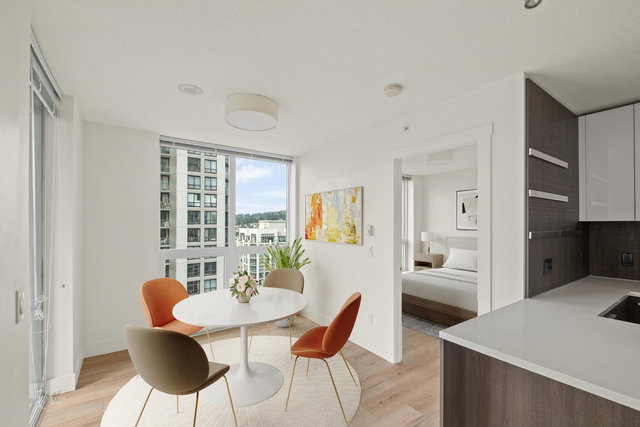 2306 - 3007 Glen Drive