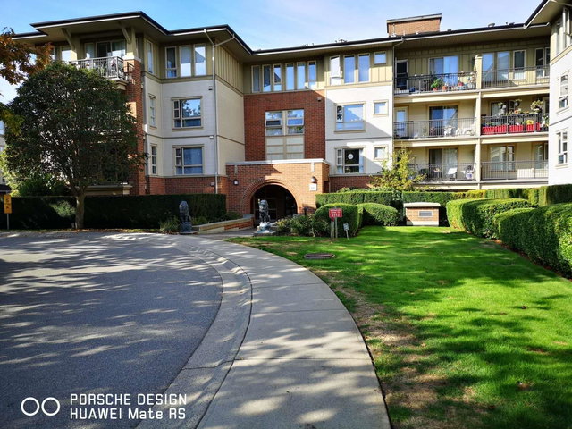 2309 - 5113 Garden City Road