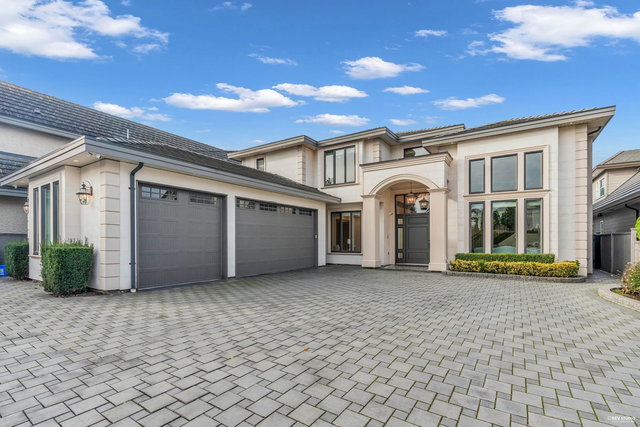 6851 Mayflower Drive