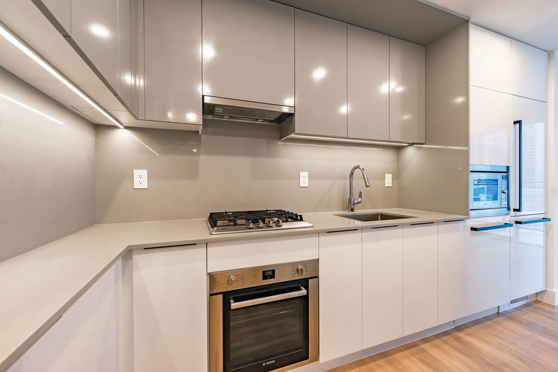 1801 - 4711 Hazel Street, Burnaby, V5H 0J9 | Image 3