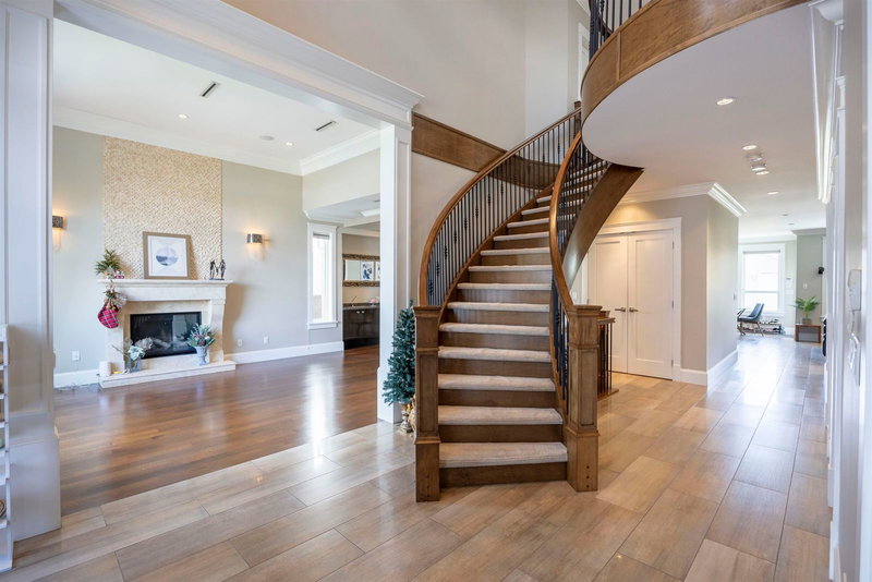 7320 Dow Avenue, Burnaby, V5J 3X4 | Image 3