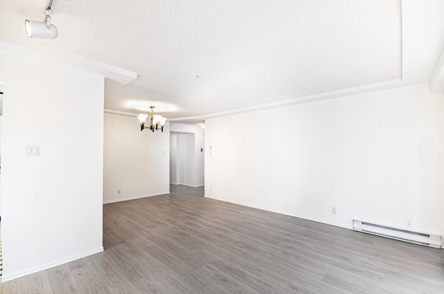 203 - 865 15th Avenue W