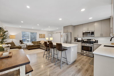 40410 Perth Drive | Squamish | Image