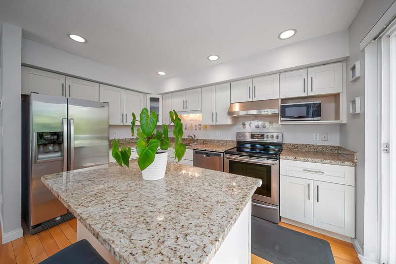 1 - 16388 85 Avenue, Surrey, V4N 5G2 | Image 3