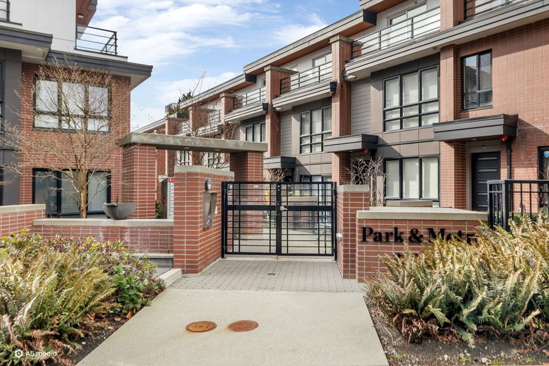 5 - 338 64 Avenue, Vancouver, V5X 2L9 | Image 2