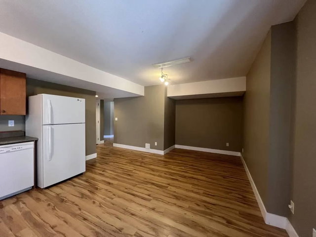 Suite - 13901 229b St