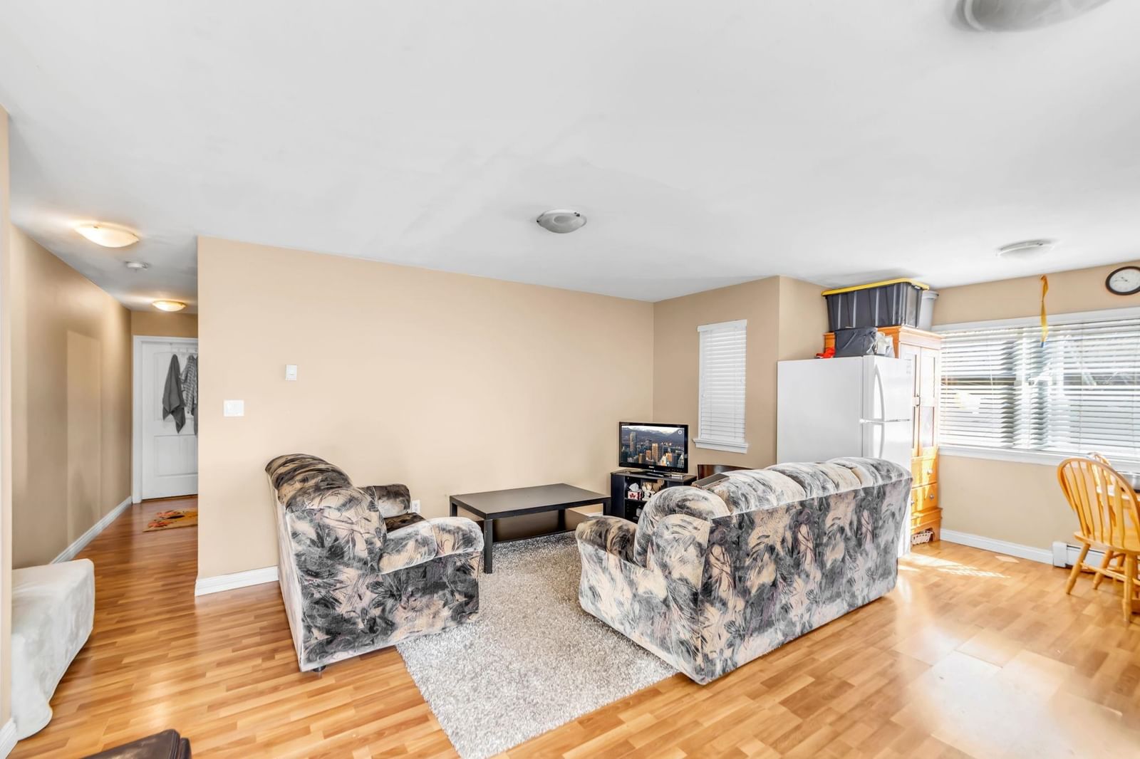 Listing Image 23