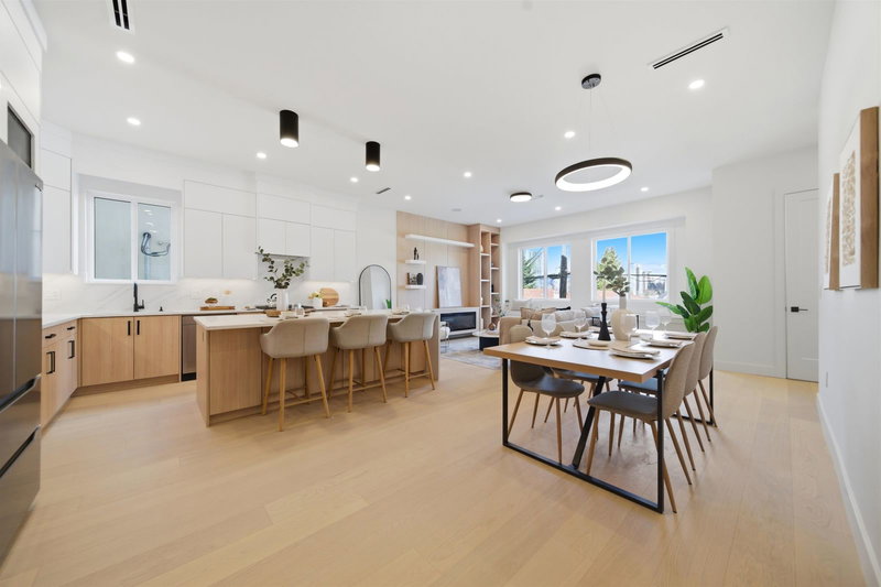 1 - 5406 Manor Street, Burnaby, V5G 1B7 | Image 2