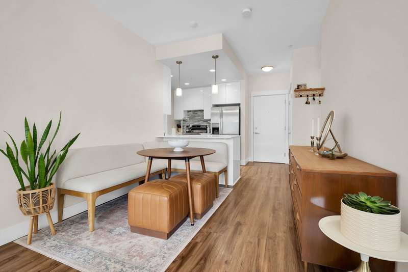 304 - 2495 Wilson Avenue, Port Coquitlam, V3C 0E4 | Image 3