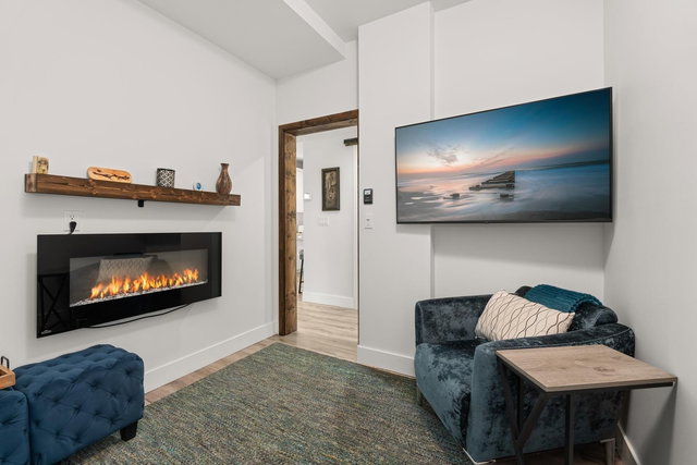 39 - 750 Hot Springs Road