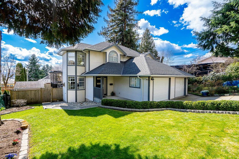 1120 Hachey Avenue, Coquitlam, V3K 2H4 | Image 2