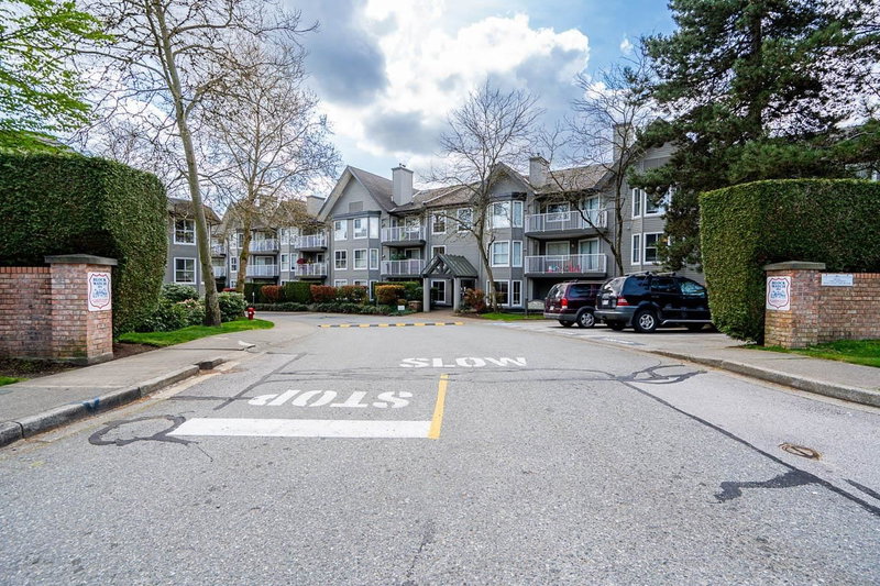 201 - 15110 108 Avenue, Surrey, V3R 0T6 | Image 2