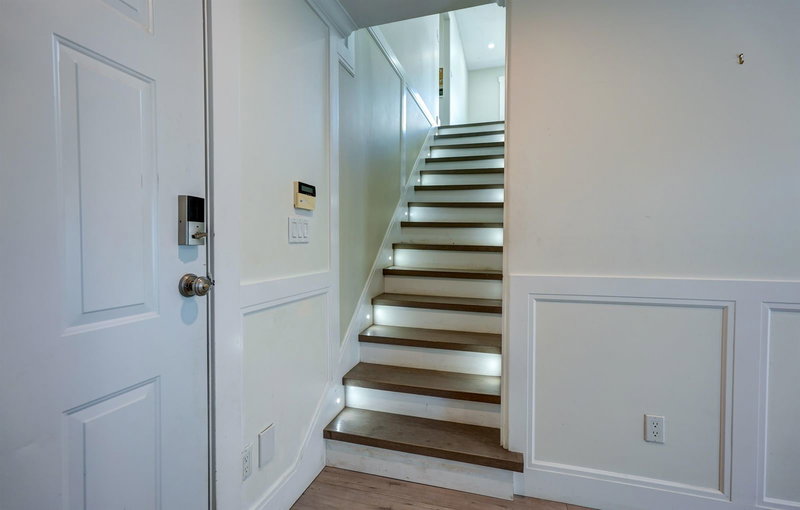 11913 240 Street, Maple Ridge, V4R 1M7 | Image 3