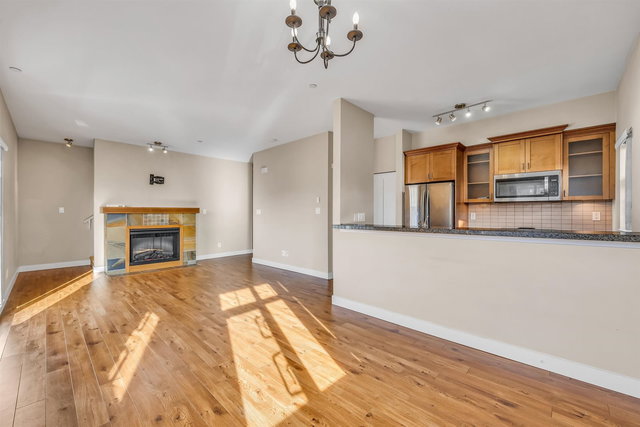 157 - 7388 Macpherson Avenue